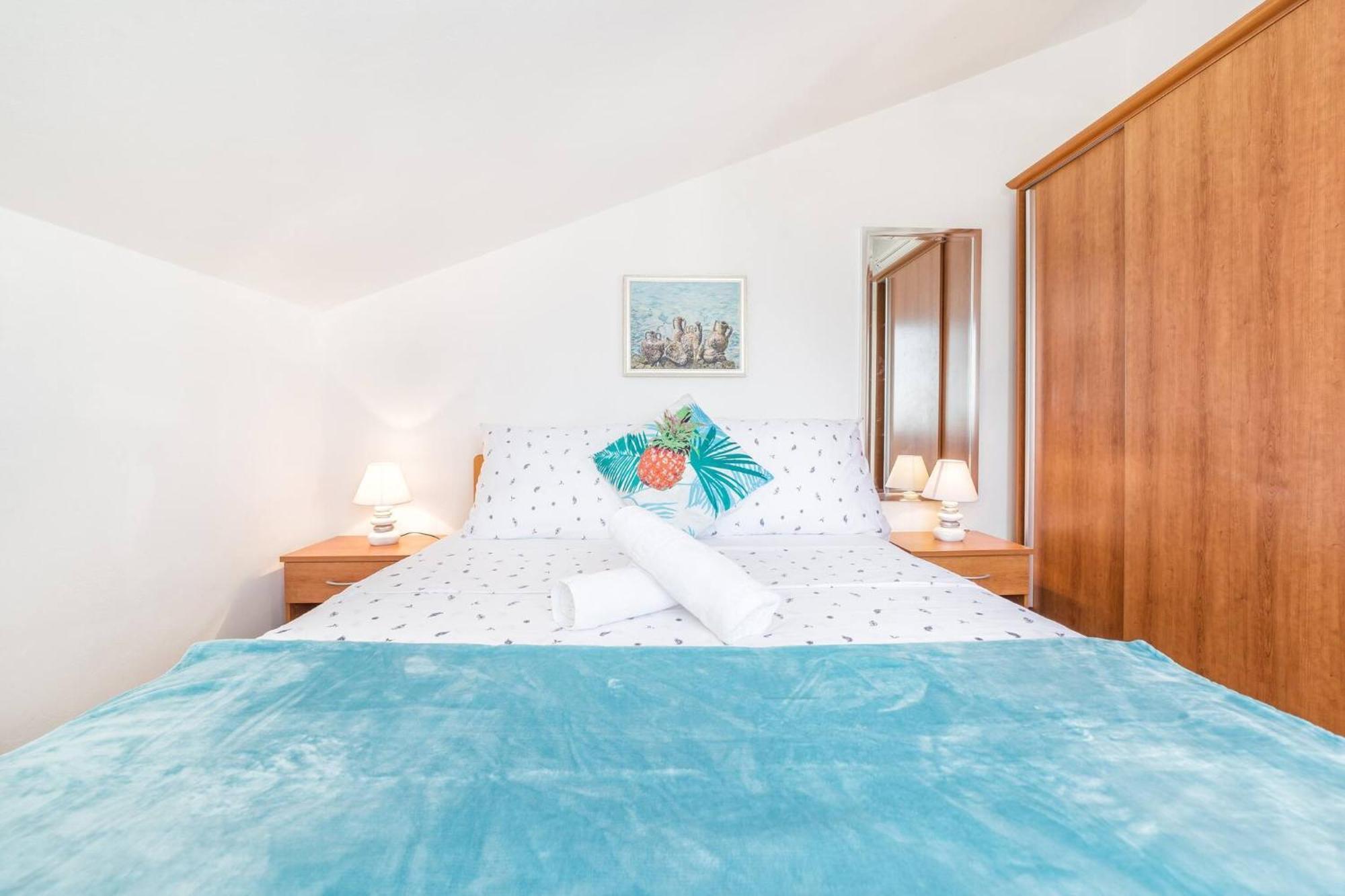 Nikol Apartment Водице Екстериор снимка
