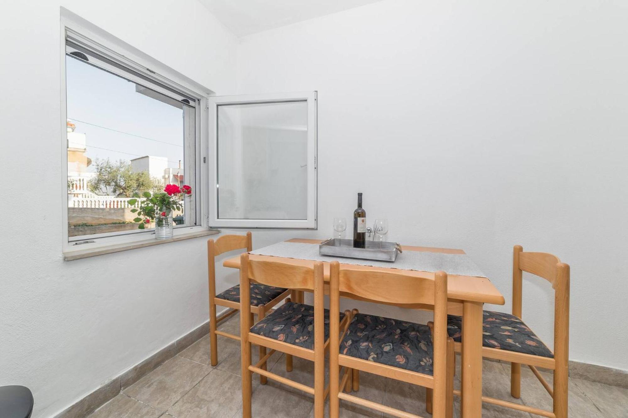 Nikol Apartment Водице Екстериор снимка