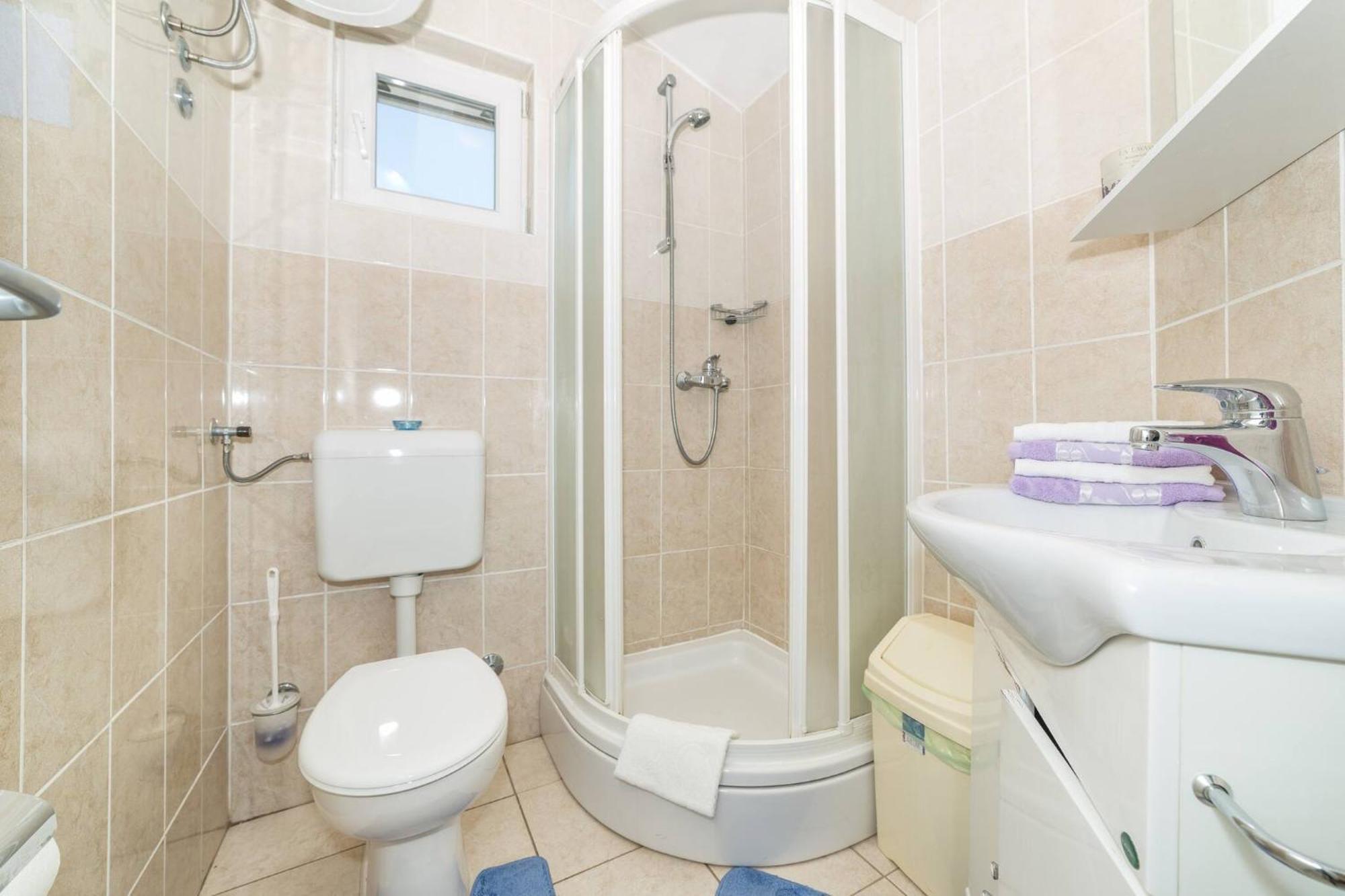 Nikol Apartment Водице Екстериор снимка