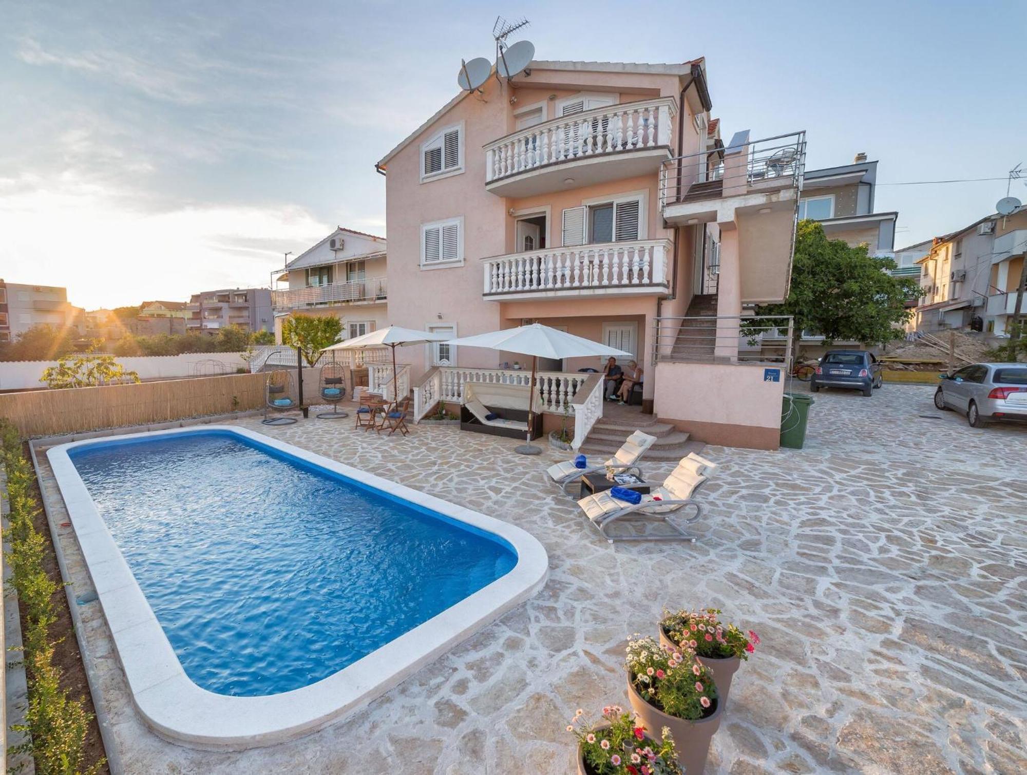 Nikol Apartment Водице Екстериор снимка